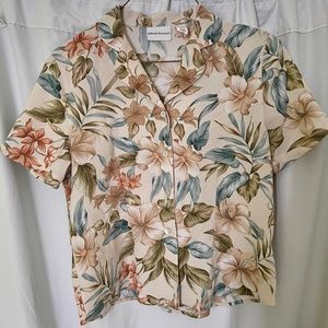 Vintage Alfred Dunner short sleeved flower printed button up
